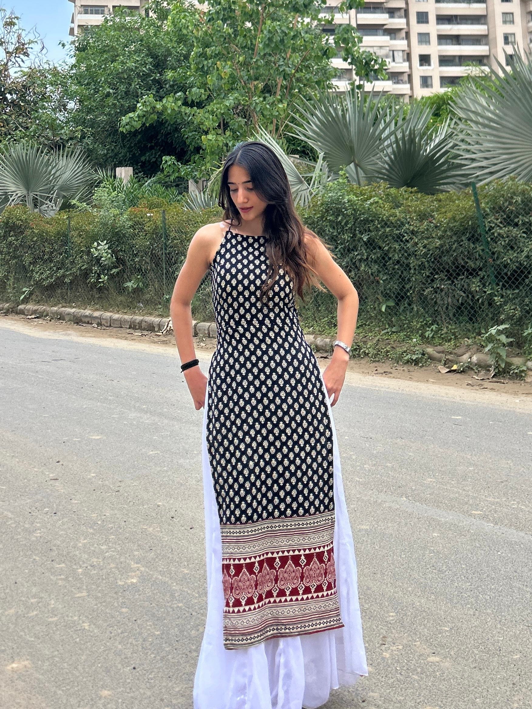 ग़ज़ल Kurti 🎶 (Midnight Bagru Halter Kurti)
