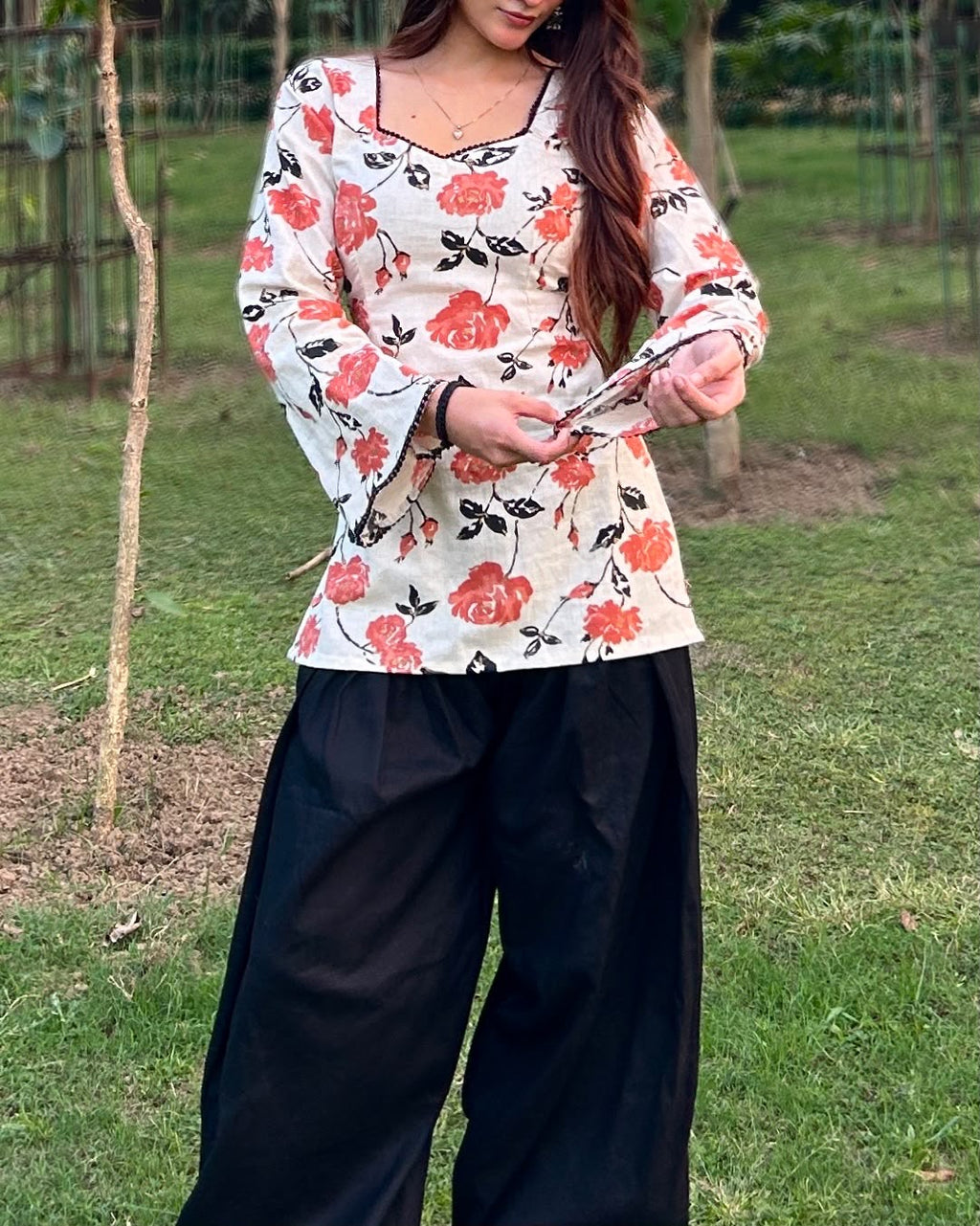 काशनी Farsi Salwar Suit Set 🌸