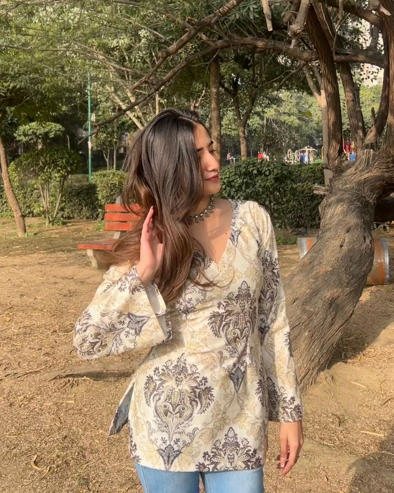 नूरानी Kurti 🌟 (Divine Radiance Damask Kurti) - Winter Edition