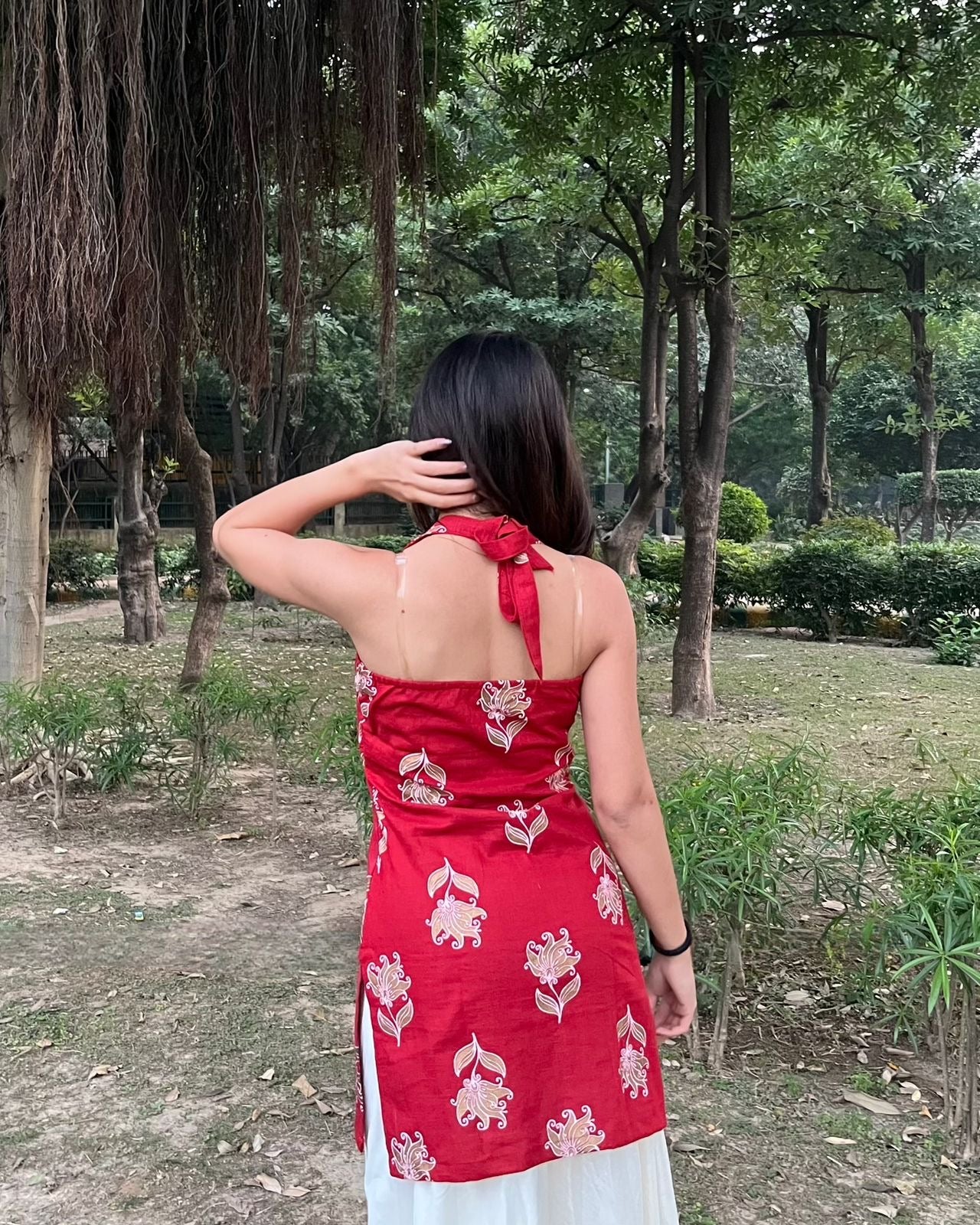 गुलनार kurti 🌺 (Crimson Pomegranate Floral Kurti)  |  Buy 2–4 Kurtis & Save Up to 40% Off