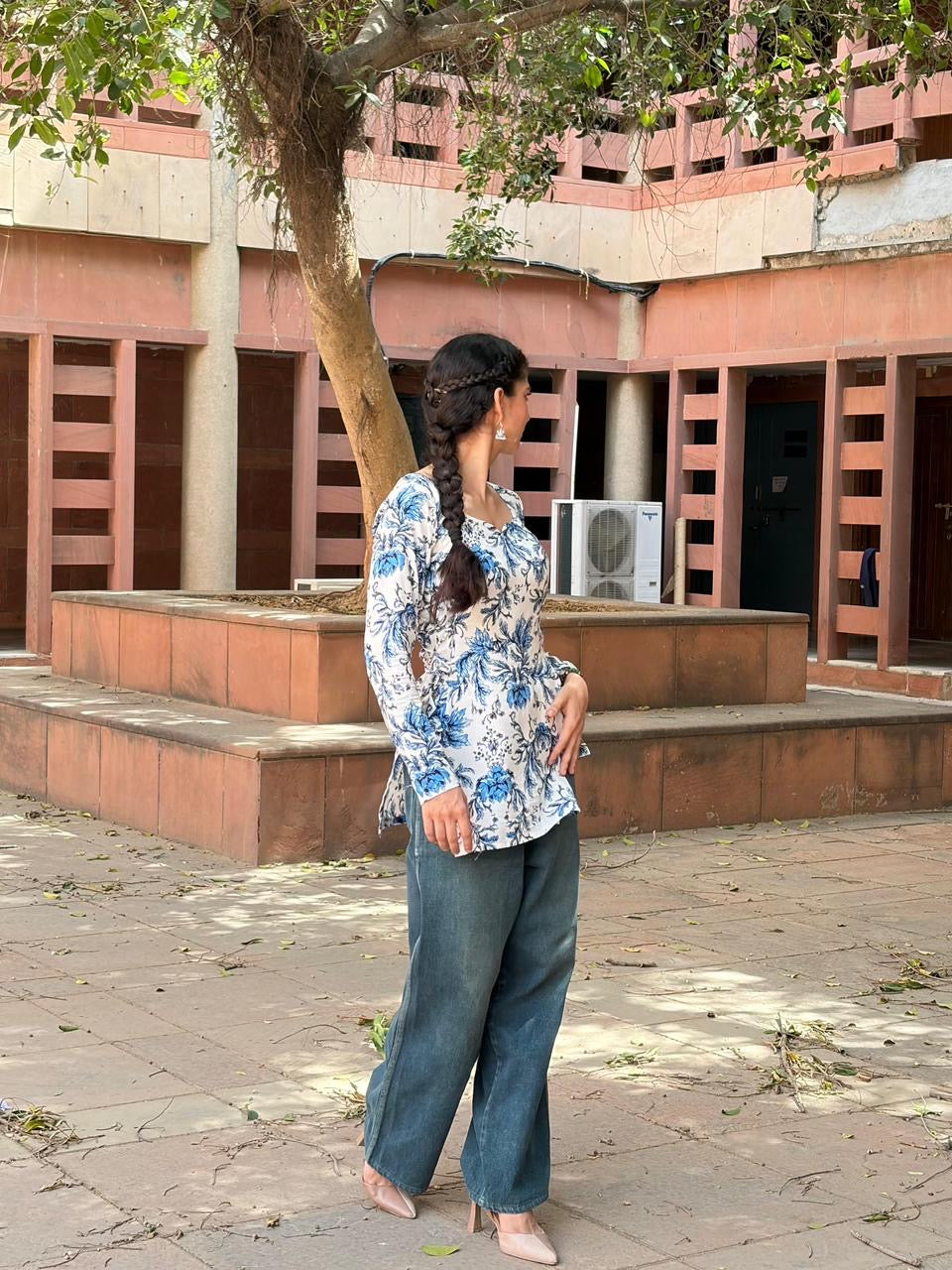 नाज़नीन Kurti 💙 (Azure Bloom Side-Tie Kurti)