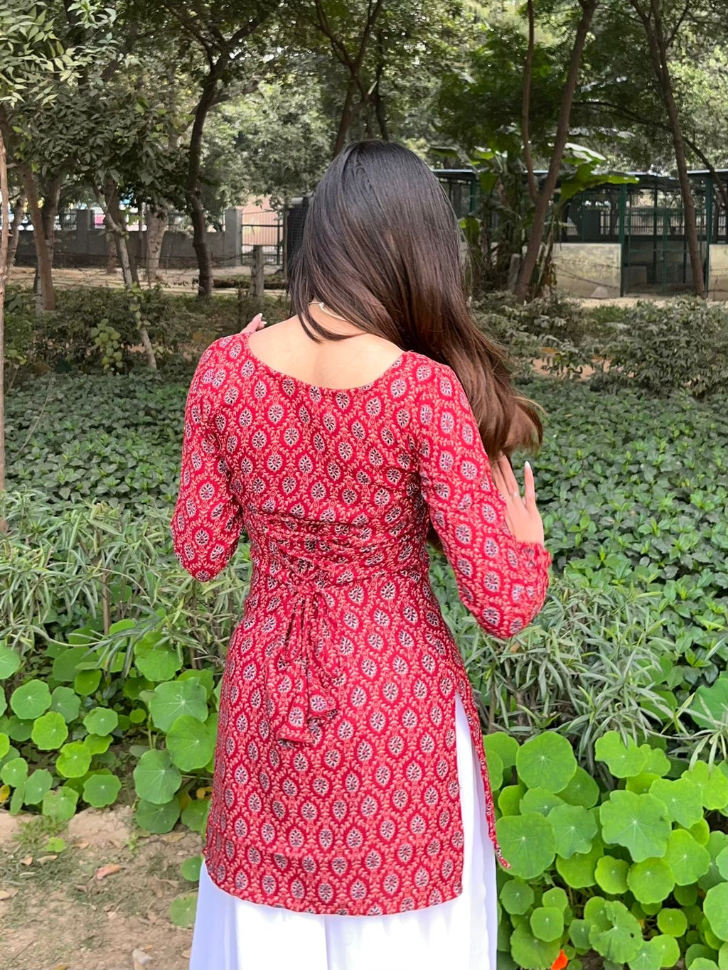जीनत Kurti 🌹 (Magnificent Paisley Wrap Kurti) - Winter Edition