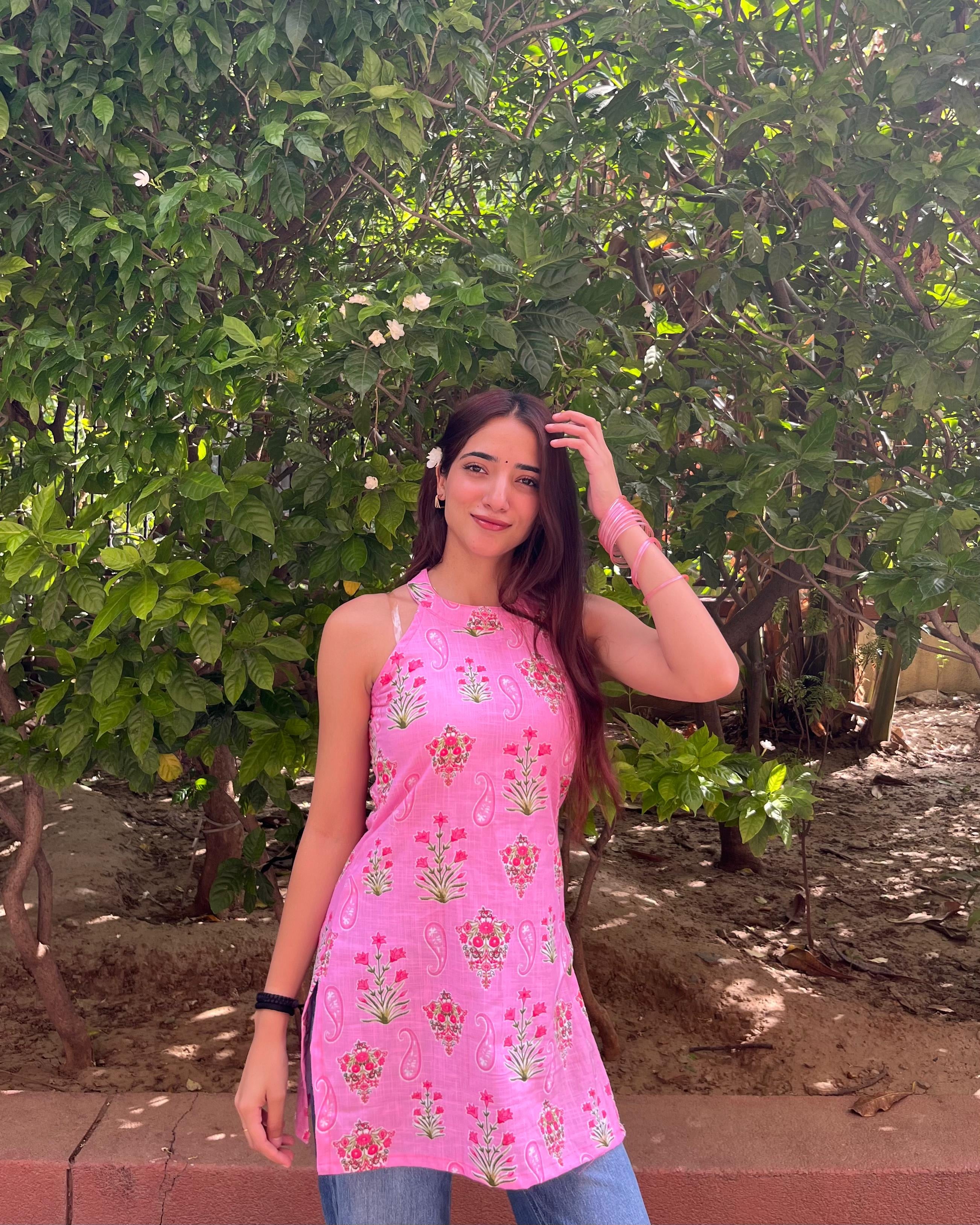 दिलरुबा Kurti 💖 (Blush Blossom Halter Kurti)